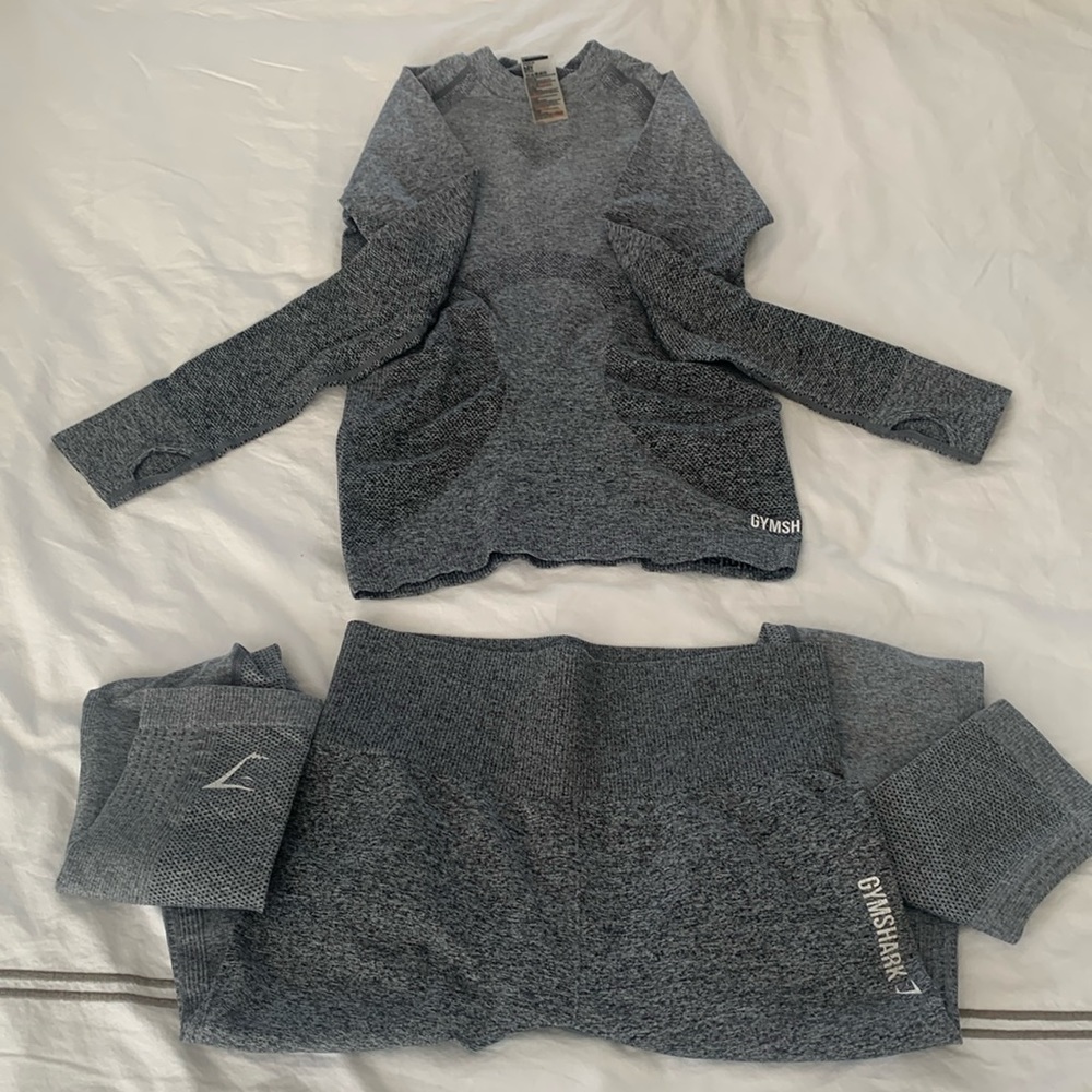 GYMSHARK set.